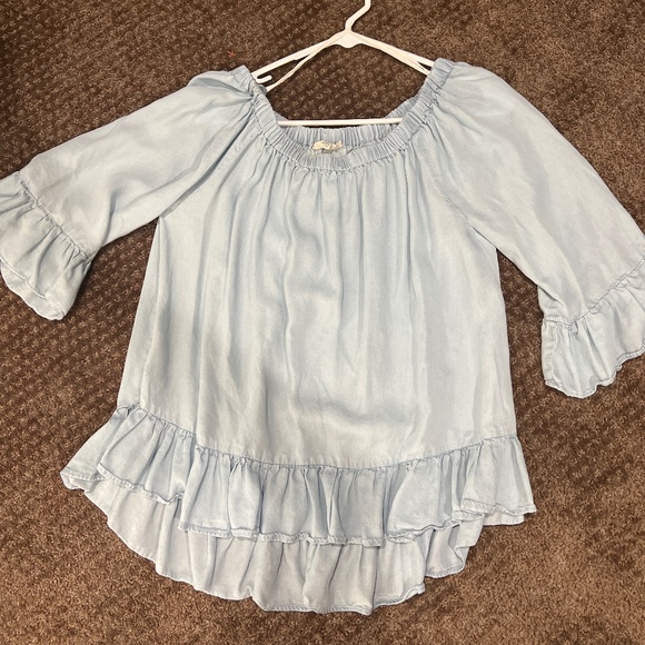 Off the shoulder top - Picture 1 of 1